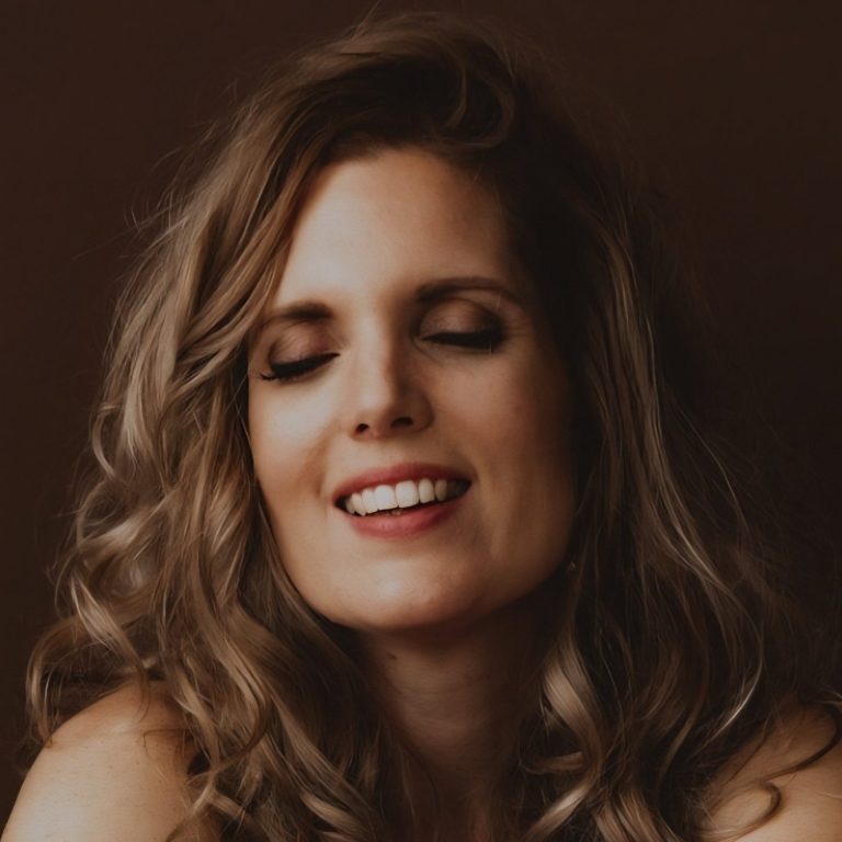 Inge Gesthuizen legt uit waarom omega 3 en celgezondheid onderdeel zijn van haar begeleiding bij kinderwens. Inge Gesthuizen legt uit waarom omega 3 en celgezondheid onderdeel zijn van haar begeleiding bij kinderwens.