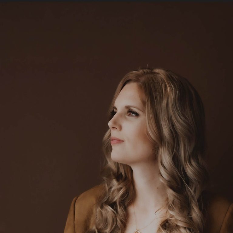 Inge nodigt je uit om contact op te nemen bij een onvervulde kinderwens, miskraam of verlies. 