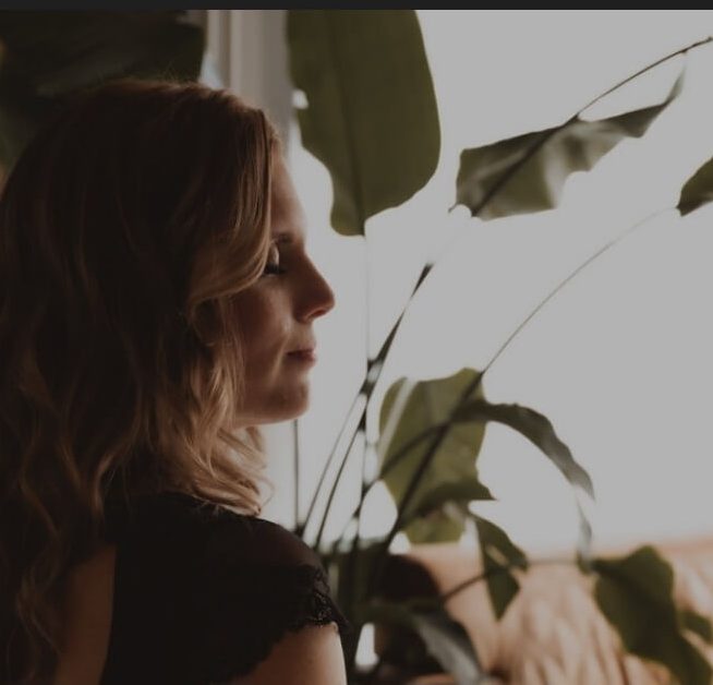 Bij Innergy Balance Therapy kun je een gratis inzichtgesprek aanvragen om te kijken welke behandeling bij jou past.